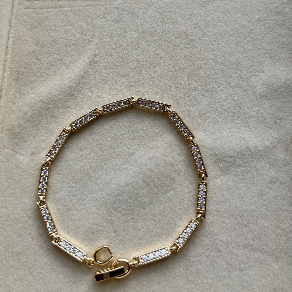 Elegant Gold plated diamond Bracelet